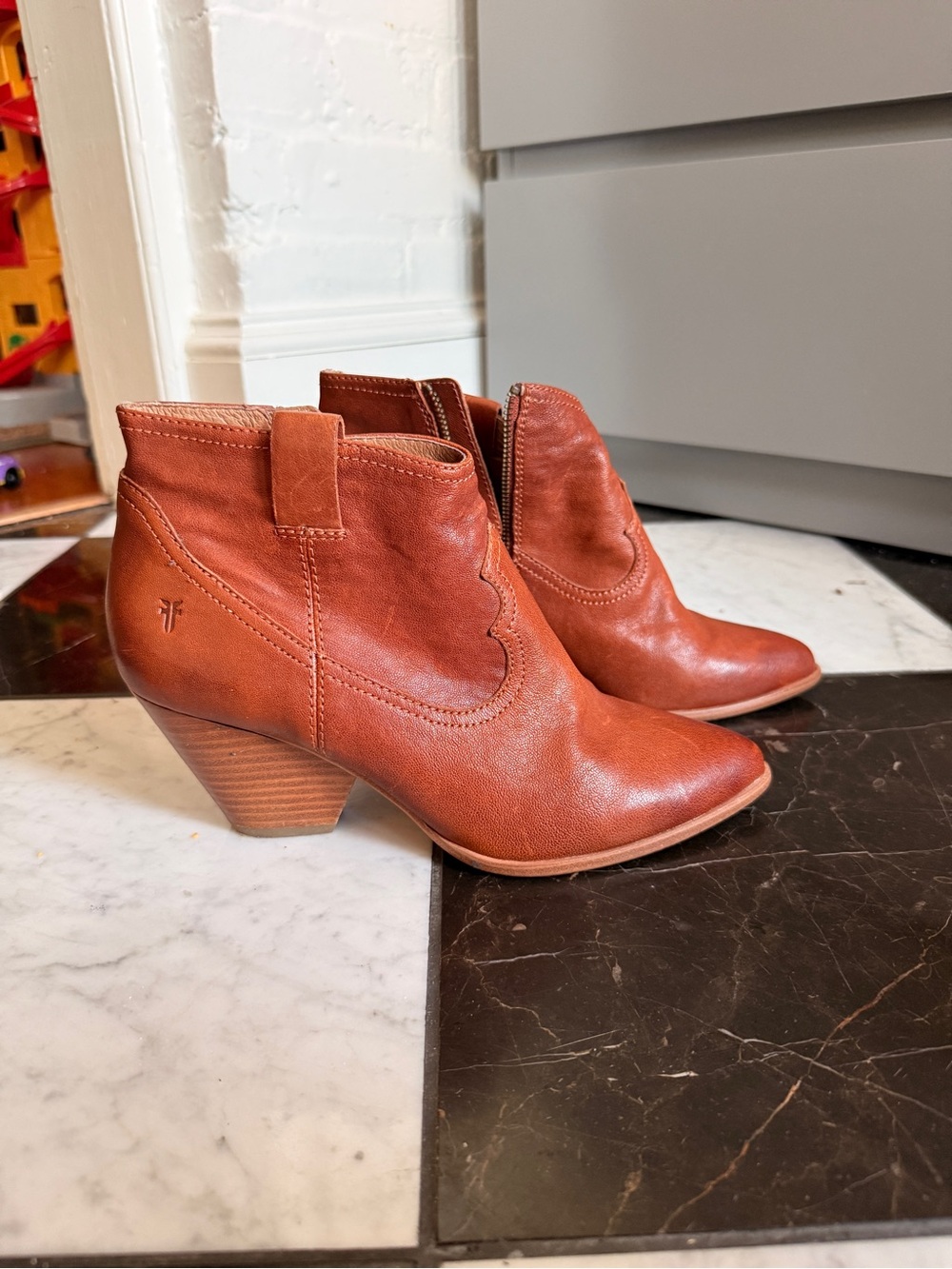 Frye Tobacco Brown/Tan Leather Ankle Booties Western